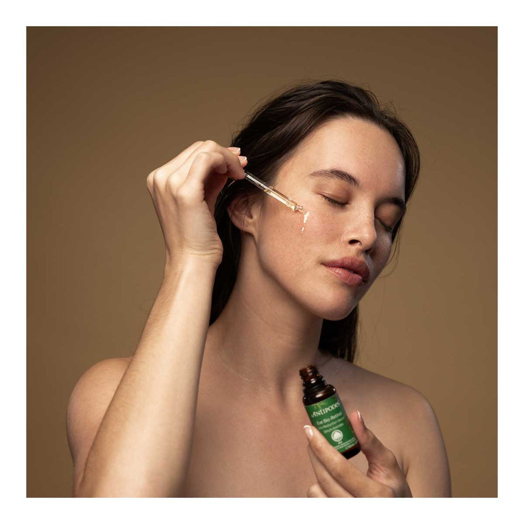 Antipodes Eve Bio-Retinol Line Reduction Serum _3