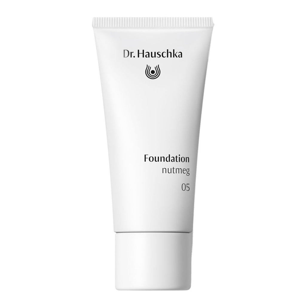 Dr Hauschka Foundation 05 Nutmeg _1